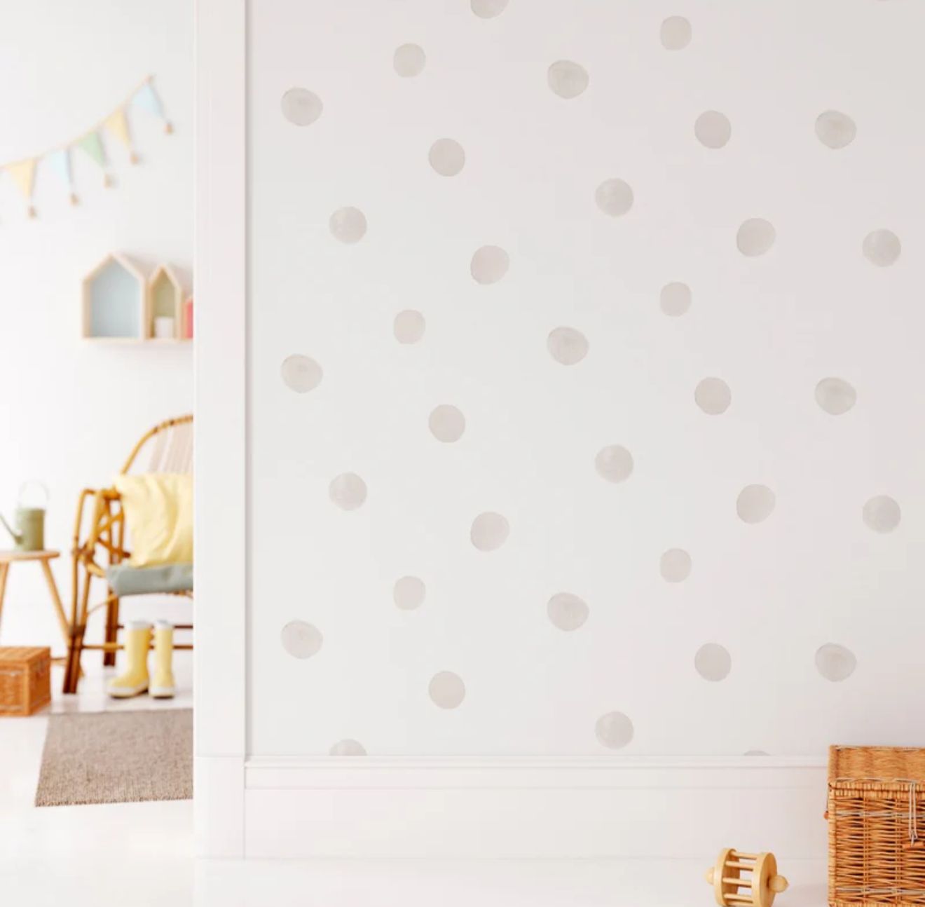 PAPEL DE PAREDE BOLINHAS – BEGE